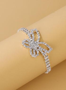 Fashioned, sexy, butterflies feet, Omers multilayers of wa