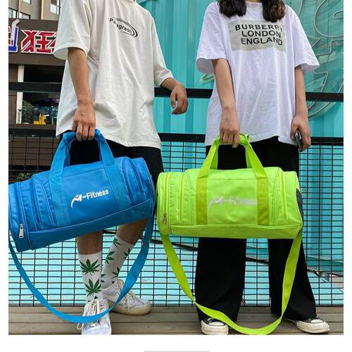 Handbags can be ordered for long-distance travel packs for m