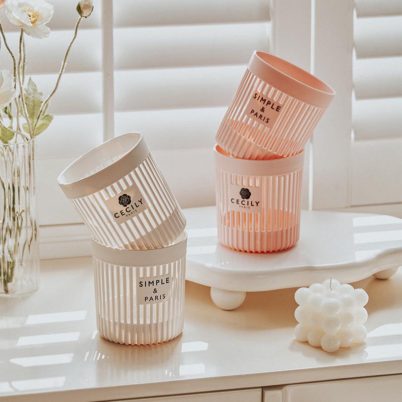 Desktop Compact Makeup Brush Organizer and Pen Holder, Simpl