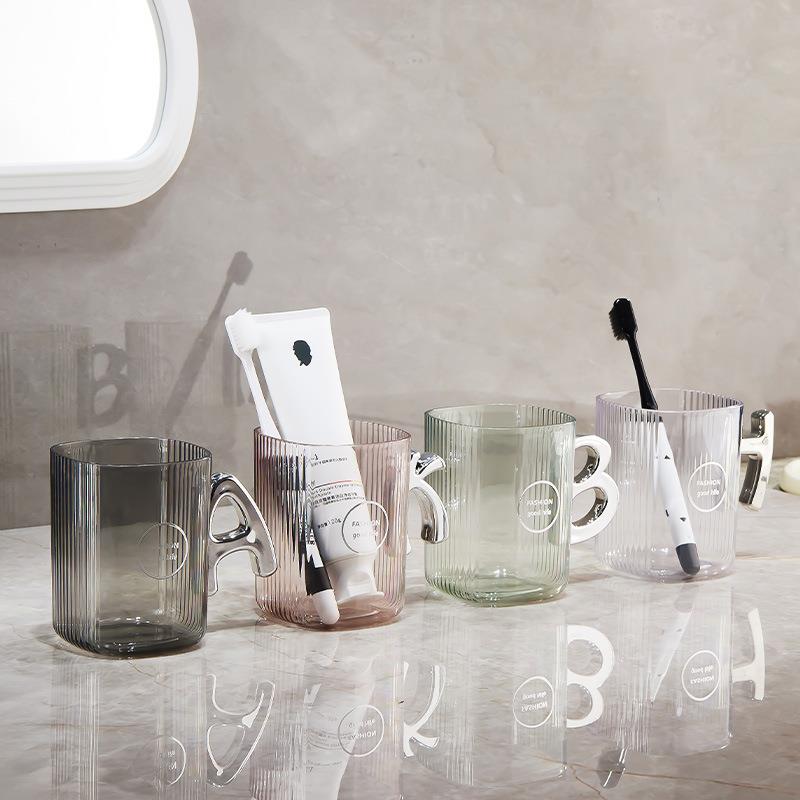 Wholesale large capacity toothbrush cups for home use, with
