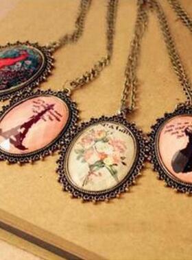 Vintage European and American Pendant Necklace, Sweater Chai