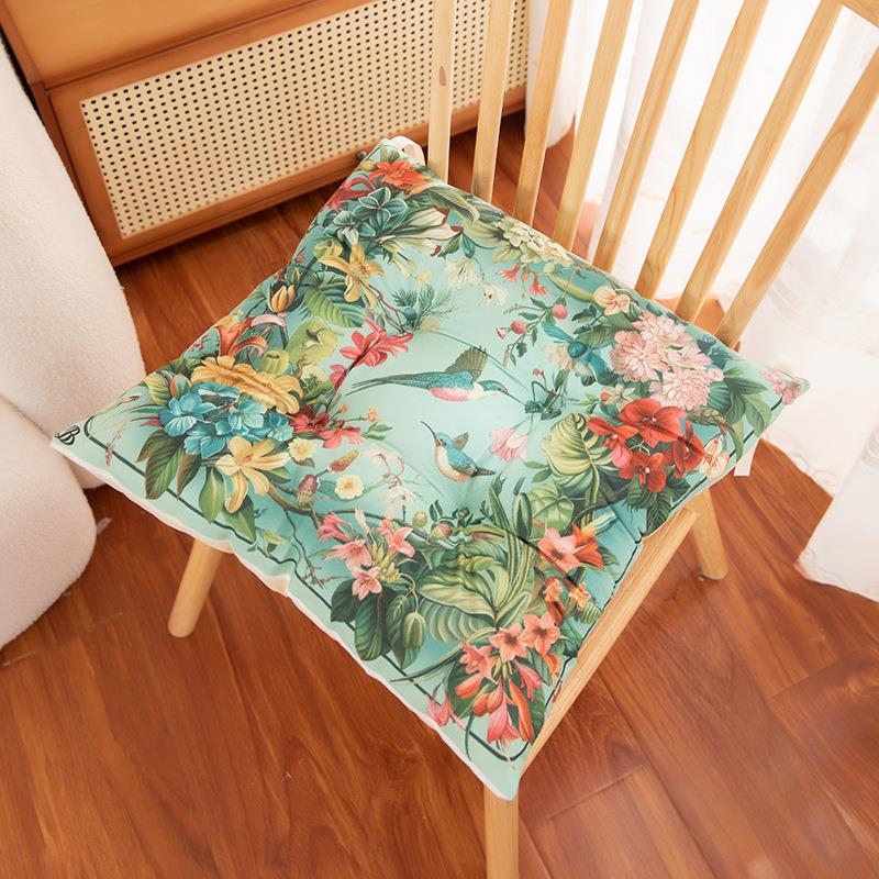 Ethnic Style Magpie and Butterfly Plush Seat Cushion, Suitab