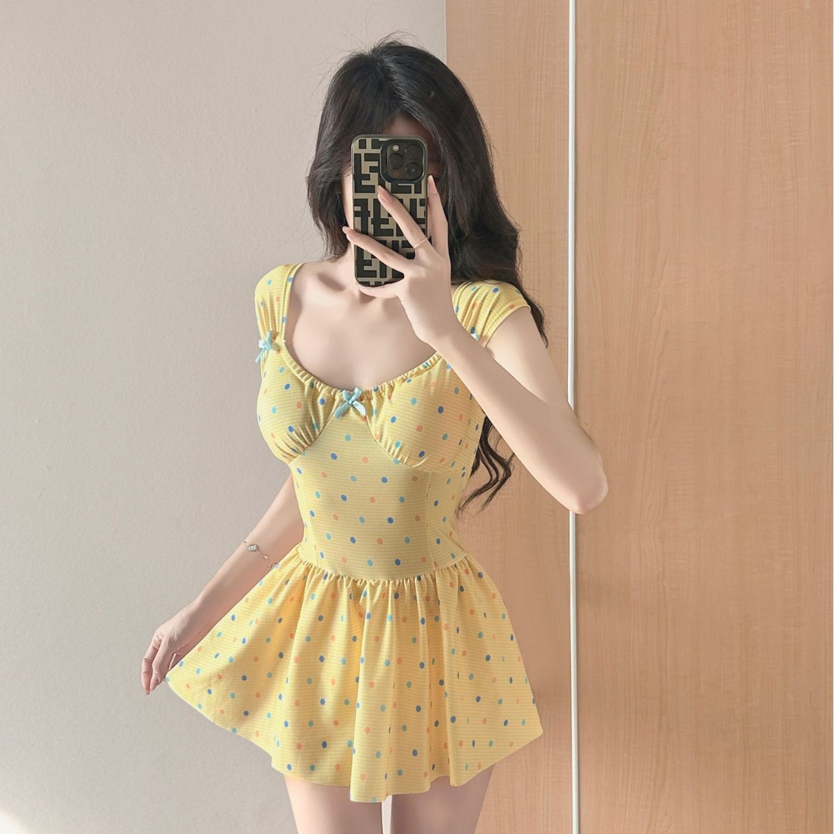 甜美彩色波点裙式连体泳衣女