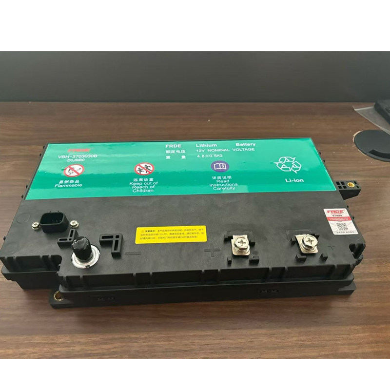全新正品比亚迪秦80/100/宋/汉DMI-19酸铁锂辅助电池蓄电池