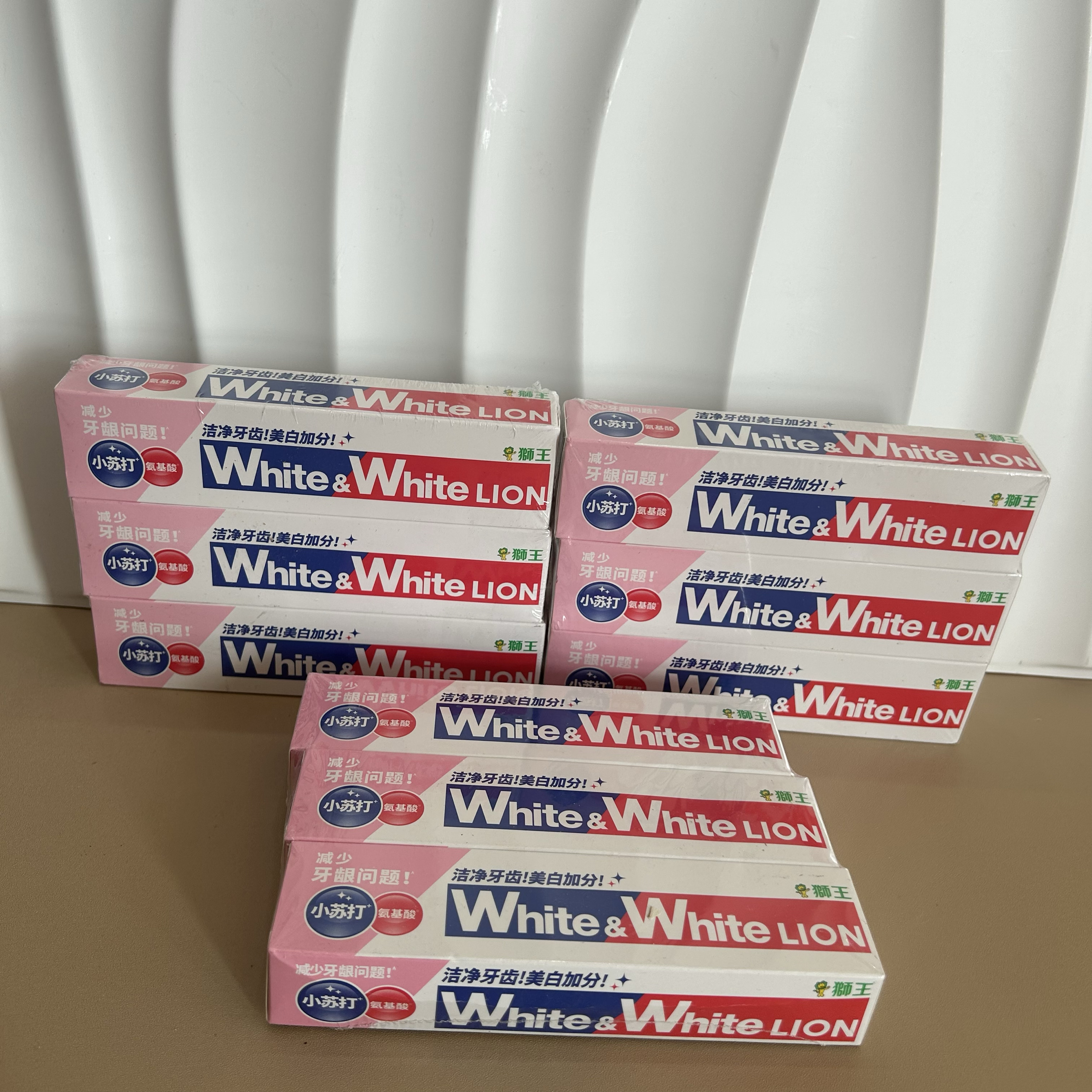 狮王 小苏打美白牙膏 葡萄柚香型 祛渍美白120g（40g3支