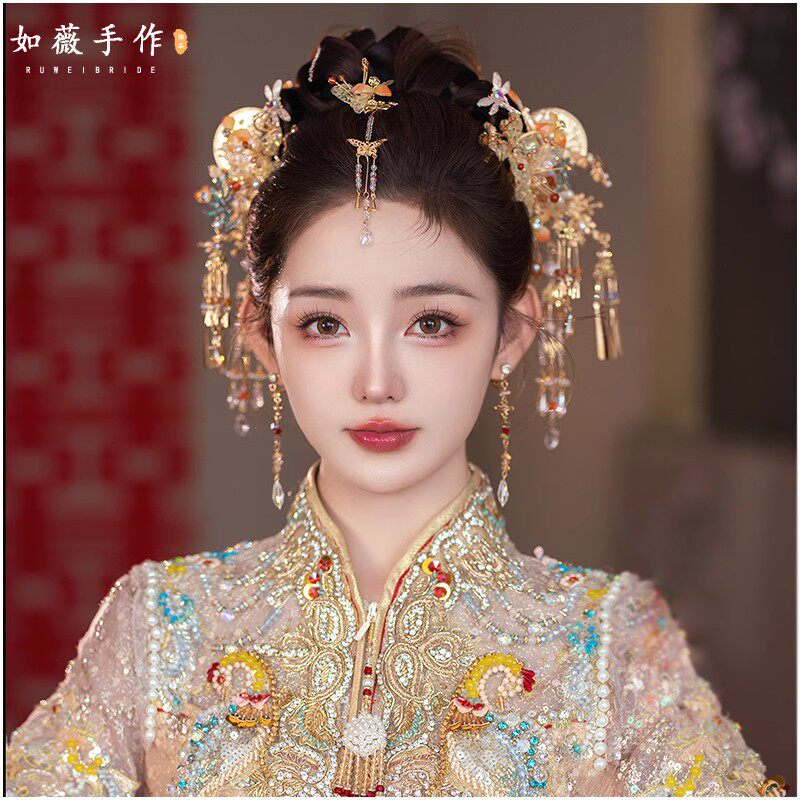 新款中式新娘头饰秀禾服黄色手工步摇凤冠减龄大气发饰结婚礼配饰