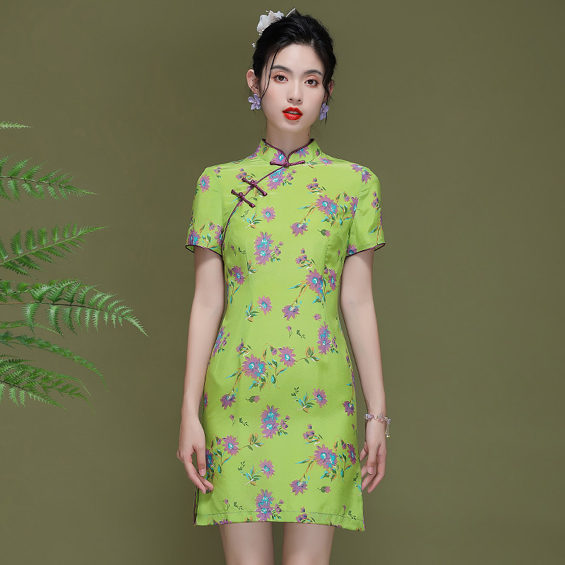 真丝短款旗袍夏季新款女中国风年轻款日常改良连衣裙绿色