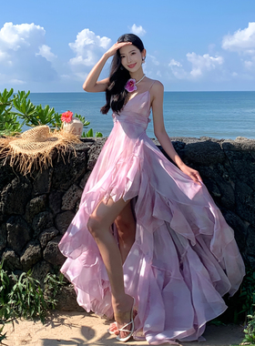 三亚海边度假沙滩裙2025新款高端收腰拍照法式紫色吊带连衣裙ootd