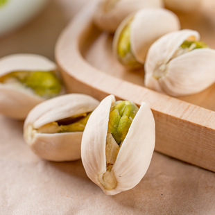 青海峰然 坚果零食 开心果自然开口 原色中果开心果250克袋装包邮