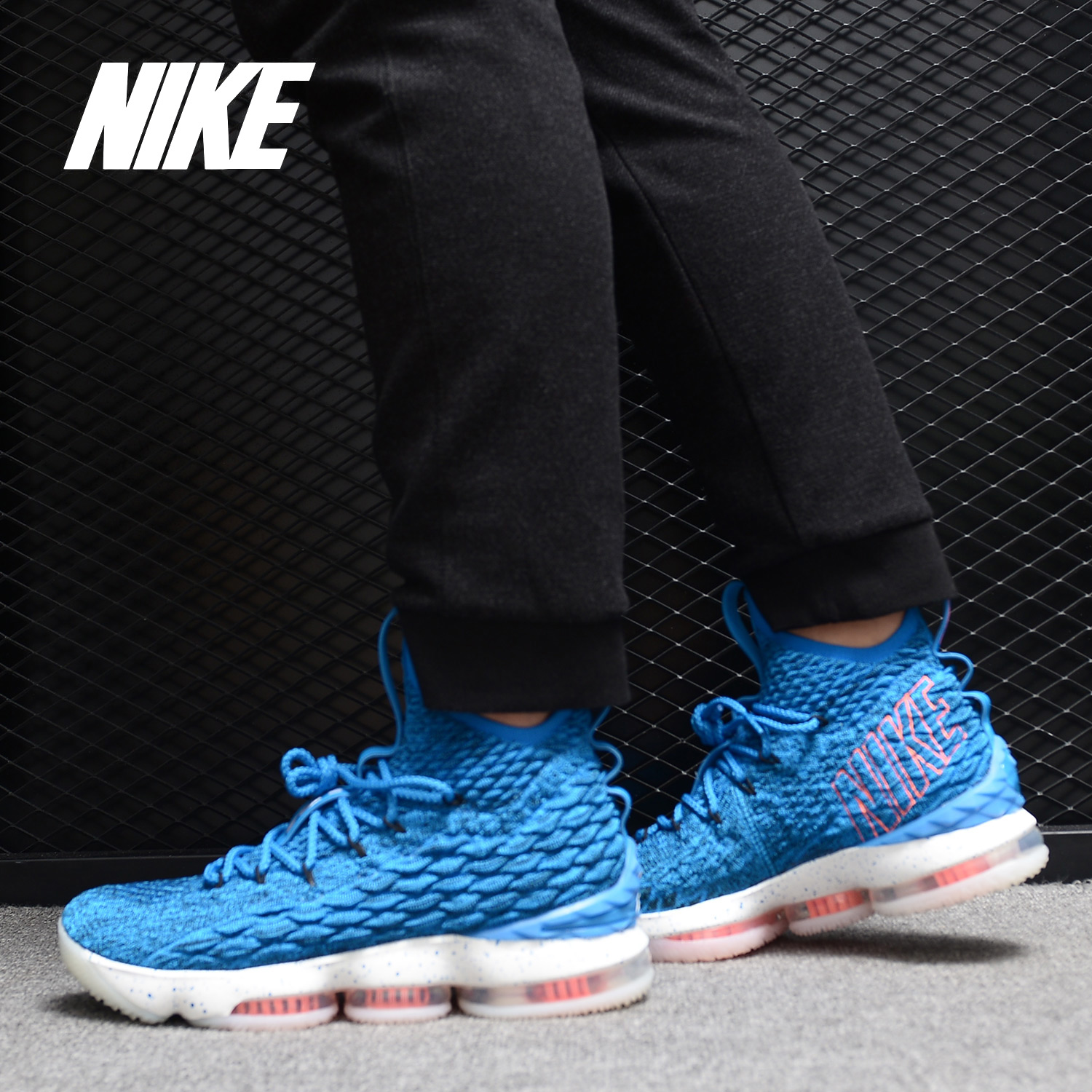 nike/耐克正品 lebron xv ep 詹姆斯15代运动黑金篮球鞋 ao1754