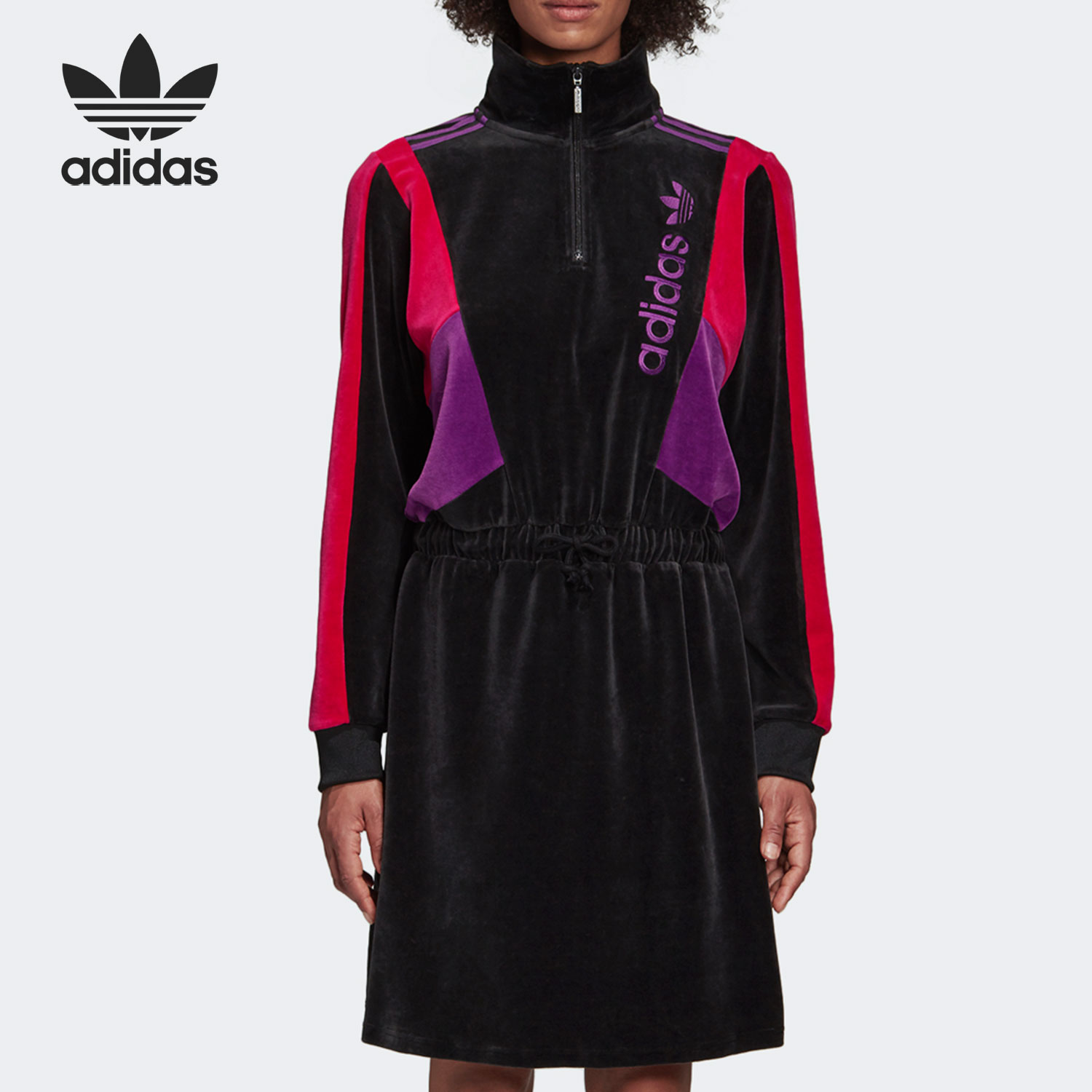 阿迪达斯女子复古连衣裙