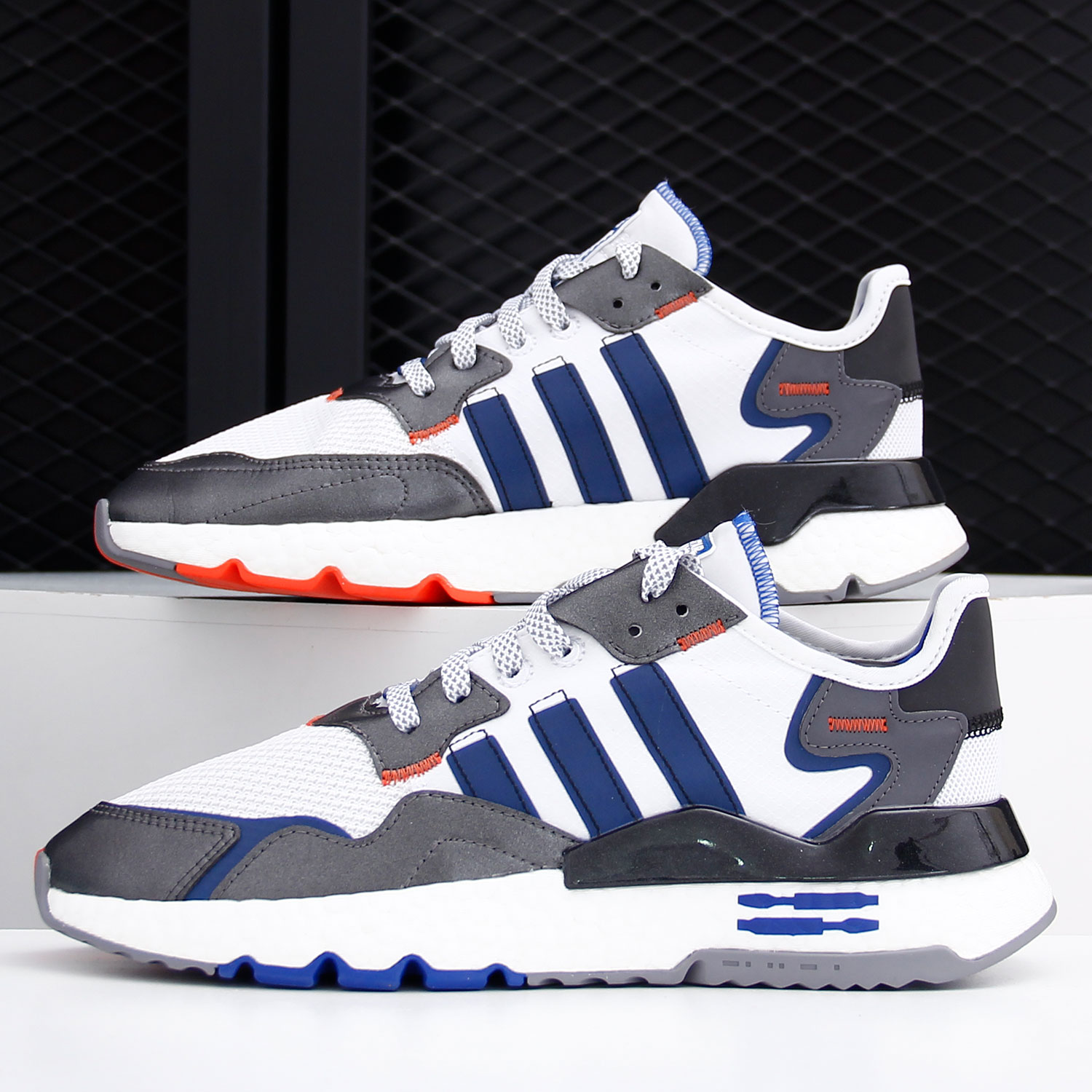 Adidas/阿迪达斯正品三叶草男运动鞋FV8040