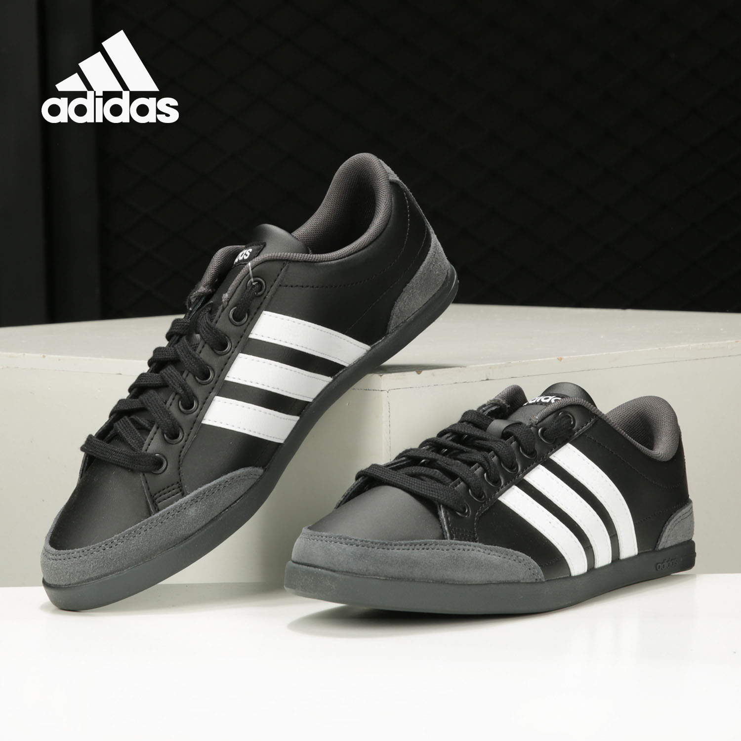 Adidas/阿迪达斯男子低帮板鞋