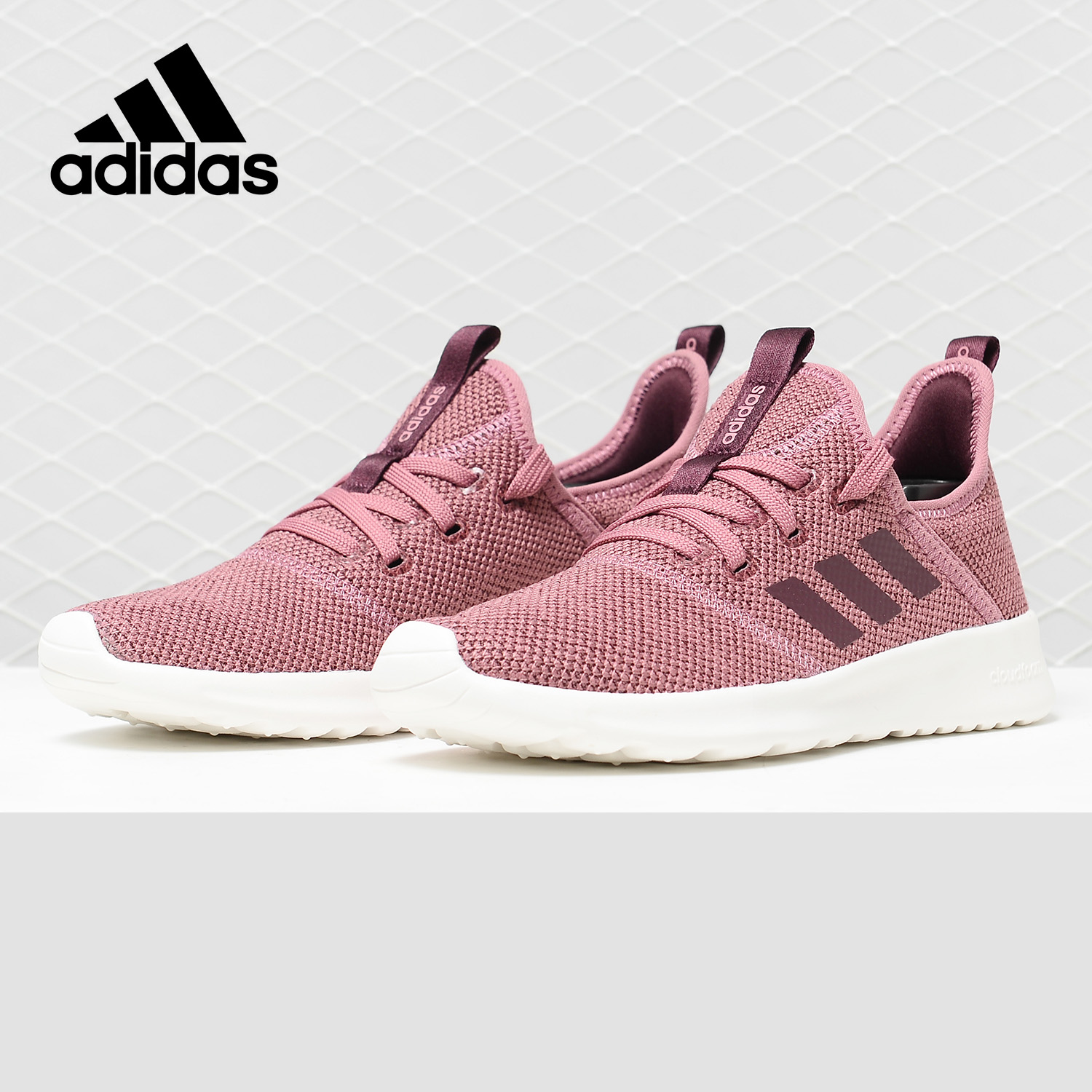 阿迪达斯正品女子休闲鞋