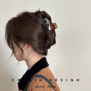 法式复古高级感醋酸抓夹2025新款气质后脑勺盘发鲨鱼夹多发量发夹