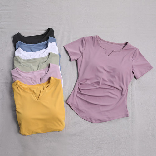 带胸垫瑜伽服女健身短袖