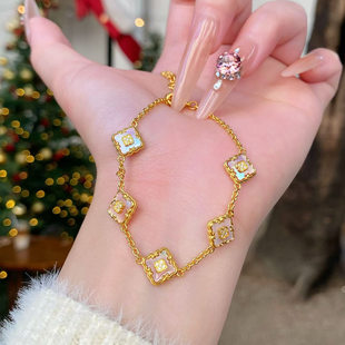 足金999满钻菱形贝母黄金手链轻奢复古高级感小众设计送女友礼物