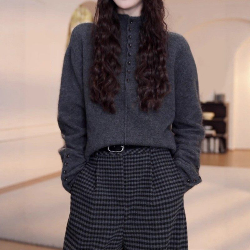 高级感半高领针织衫女秋冬季新款大码胖MM显瘦宽松设计感长袖毛衣