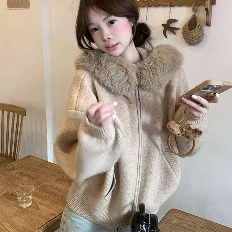 韩系高级感大毛领连帽针织开衫毛衣女秋冬宽松加厚外穿慵懒风外套