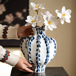 侘寂中古风蓝色陶瓷花瓶客厅玄关插花轻奢高级感手工新中式装饰品