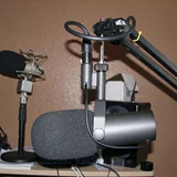 Shure/舒尔 Студия звукозаписи SM7B Moving Circle Microphone Профессиональная запись Dubbing Radio Voice Corration