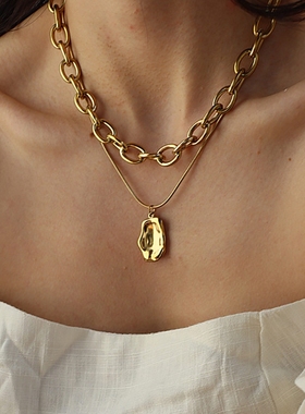 2023 New Punk Multilayered Gold Chunky Chain Choker Necklace