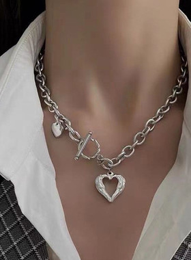 Fashion Love Heart Pendant Choker Necklace for Women Silver