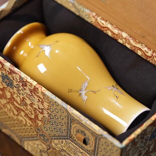 大魚美器 蜜黄纳福瑞鹤瓶 茶席花瓶景德镇陶瓷纯手工手绘瓶子礼物