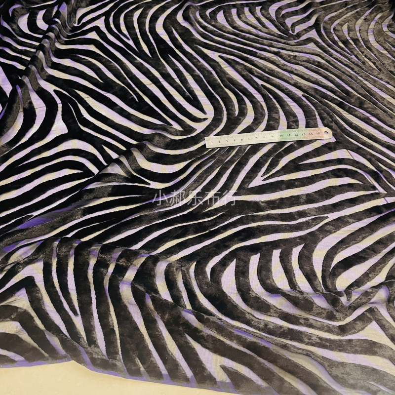 仿真丝金丝绒宝马纹剪花布料坎肩衬衫连衣裙半身裙设计师服装面料