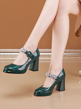 鞋子真皮女鞋墨绿色婚鞋伴娘圆头粗跟高跟大码牛皮压花单鞋 slg