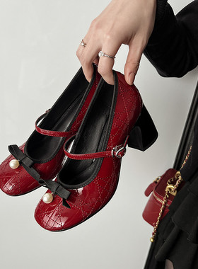 国风米白色红色漆皮婚鞋少女甜美复古风玛丽珍鞋女粗跟高跟鞋 JXW