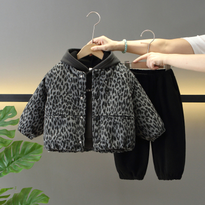 男童冬季酷帅时髦豹纹外套三件套