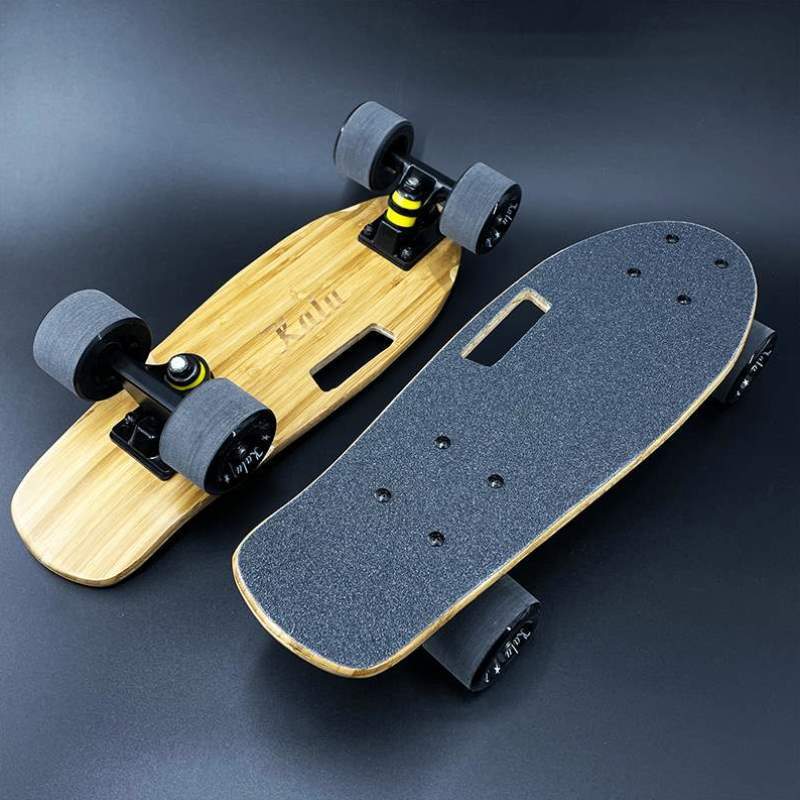 便携成人公路卡律滑板迷你板手提儿童初学者小鱼代步滑板刷街四轮