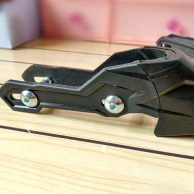 轮滑鞋器平刹车刹车配件排成旱冰鞋儿童刹车直通用花鞋人架块溜冰