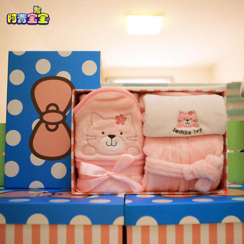 Coffret cadeau pour bébé - Vêtements + Fournitures - Ref 1976840 Image 4