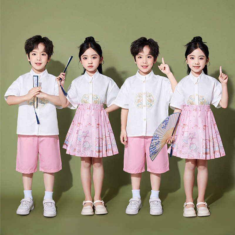 六一儿童中国风演出服粉色马面裙