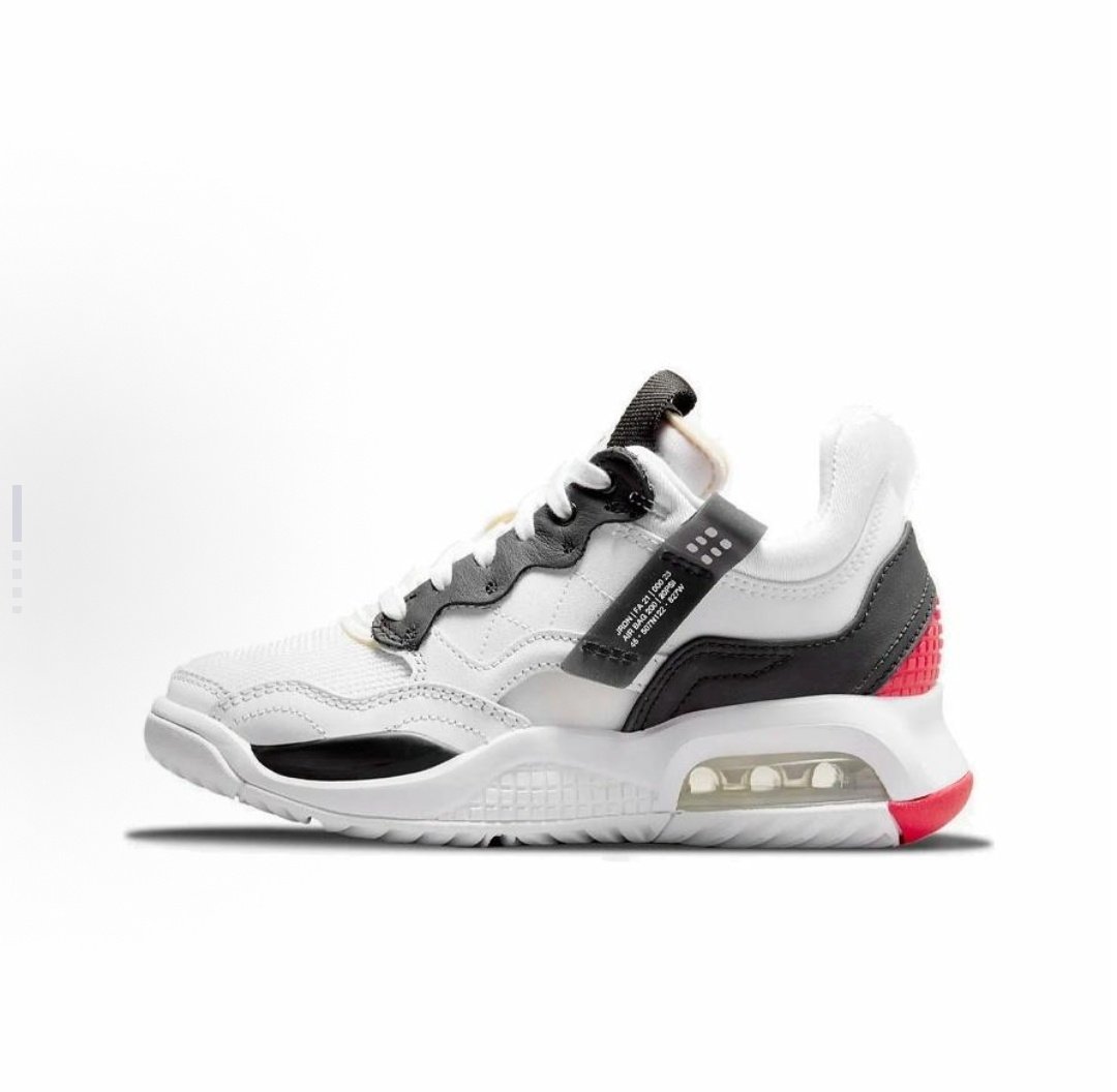 Jordan MA2 时尚缓震 低帮 儿童跑步鞋 白黑红 儿童款CW6594-106