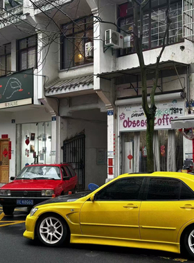 适用于雷克萨斯is200 ALTEZZA咬地鲨改装叶子板98至05车树脂材质