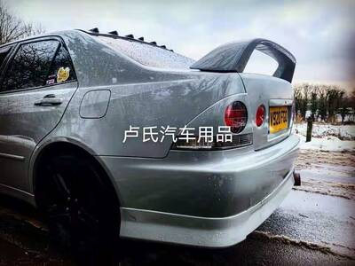 适用altezza改装高尾翼雷克萨斯