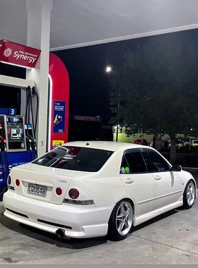 适用于雷克萨斯is200 ALTEZZA后灯罩咬地鲨塑料灯罩