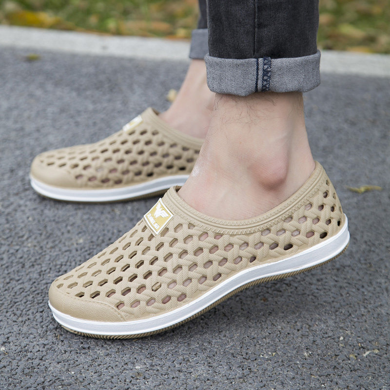 BEACH SHOES FOR MEN TO WEAR HOLLOW TOE CASUAL SPORTS SANDALS FOR MEN OUTDOOR NON-SLIP BREATHABLE HOLE SHOES FOR DRIVING IN SUMMER