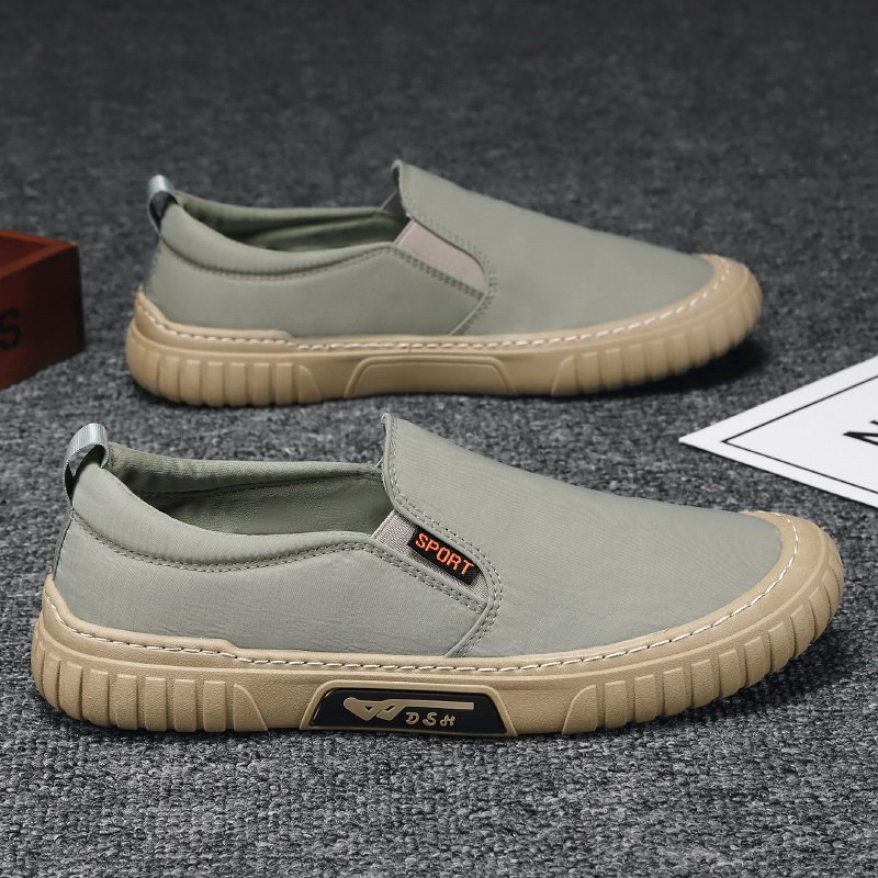 올드 베이징 천 신발 남성 겨울 노동 보험 작업 캔버스 신발 블랙 다재다능한 남성 슬립 온 게으른 콩 신발