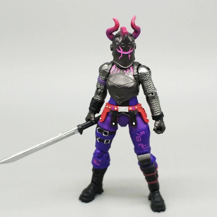 3.75寸堡垒之夜手办中世纪女剑士盔甲特种部队兵可动人偶模型玩具