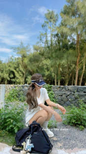 LISEYEN设计师 夏日么么 炒好穿凉快透气 V领竹节棉休闲T恤推荐！