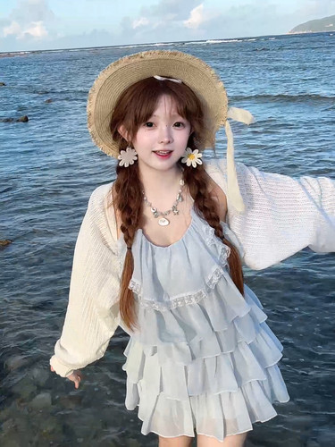 茄茄西米原创 [一点蓝] 挂脖蕾丝吊带蛋糕连衣裙甜美温柔度假风夏