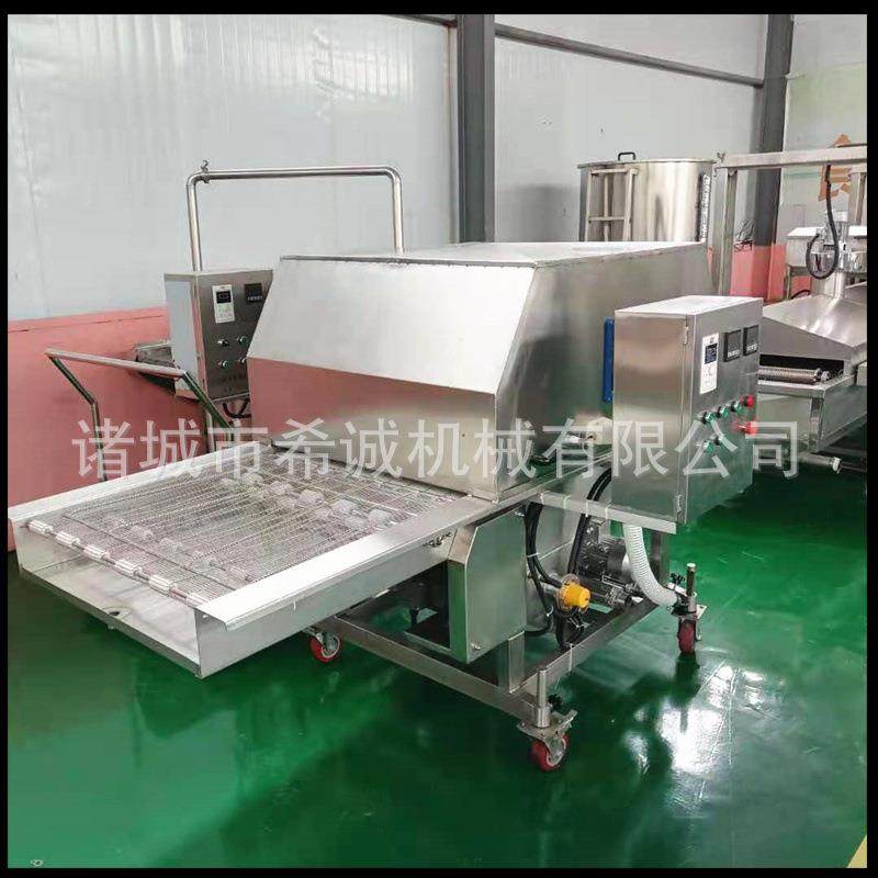 山楂条上糖机冻干草莓裹巧克力图层上浆机 冻干草莓上巧克力机器