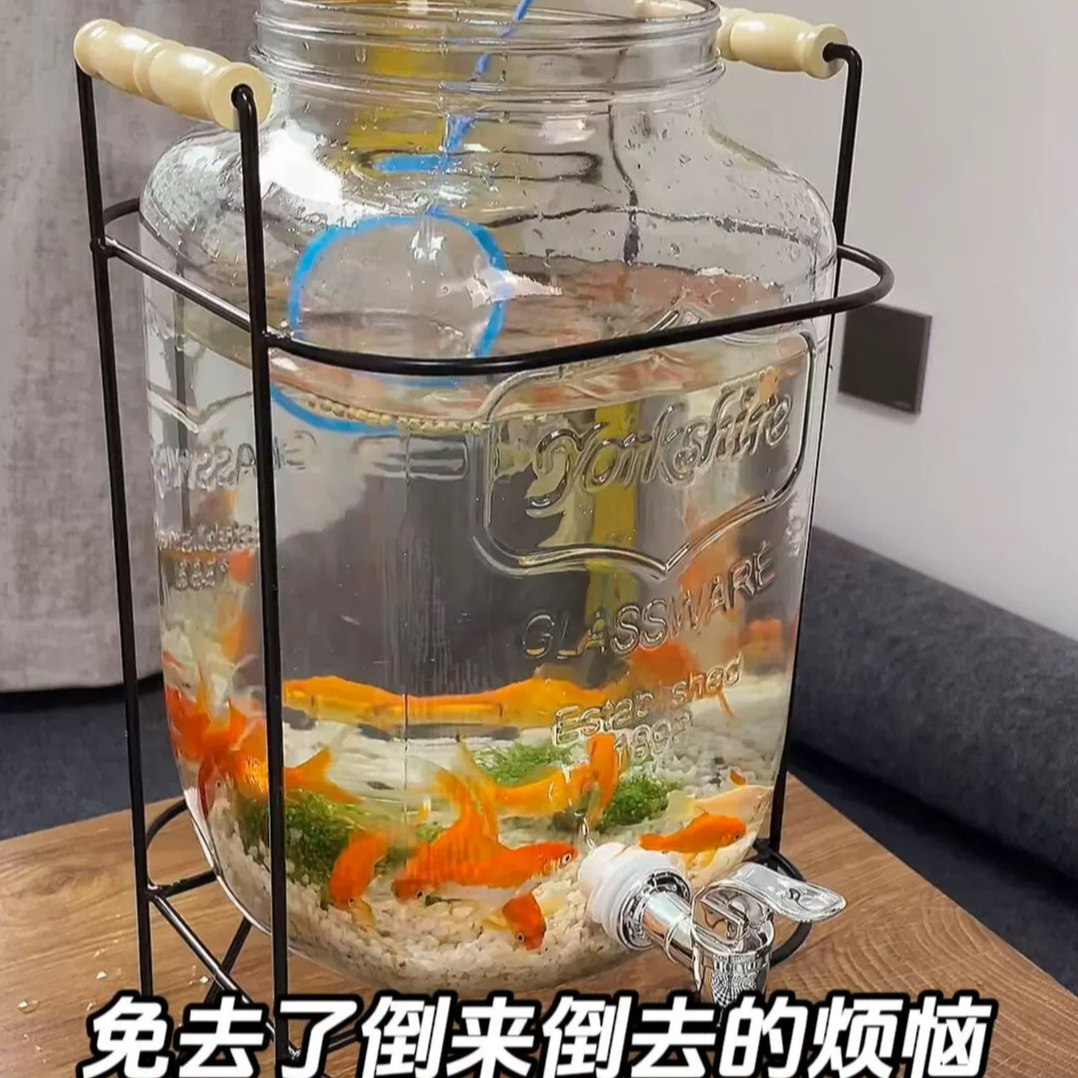 圆柱形玻璃鱼缸带水龙头可防水