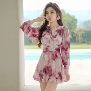 大码泳衣女2026年新款保守高级感遮肚显瘦泡温泉连体裙式绝美泳装