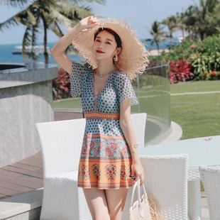 胖mm保守中老年妈妈游泳装 高级感遮肚大码 泡温泉2025新款 泳衣女款