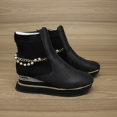 A.P 秋季 女靴高帮真皮珍珠挂饰休闲鞋 9.4 稳定增高5cm 游